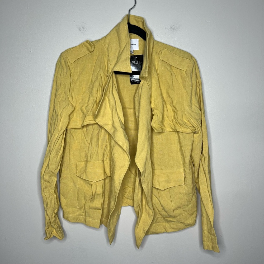 NWT Skylar and Madison Yellow Lightweight Jacket - size medium